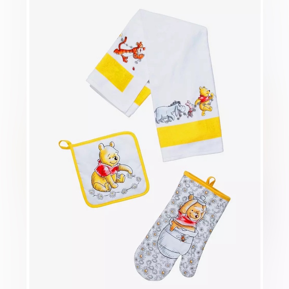 DISNEY WINNIE THE POOH Floral KITCHEN SET - Towel, Pot Holder & Oven Mitt!